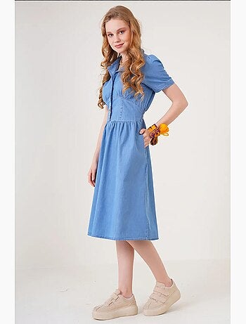 Vestido midi de ganga com colarinho de camisa e fecho de botões bdart