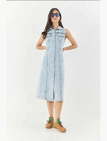 Vestido midi de ganga justo com fecho de botões lucci