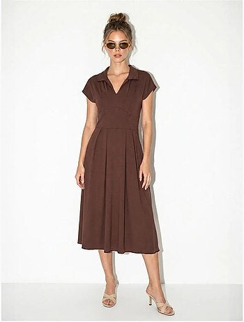 Vestido midi de jersey em linha a com gola polo lucci