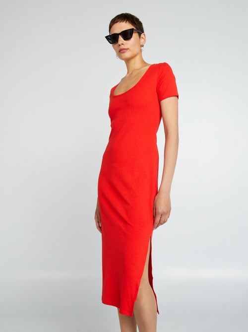 Vestido midi de malha canelada - Kiabi