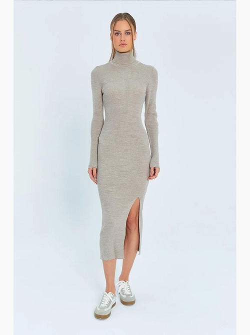 Vestido midi de malha com gola alta e racha mixray - Kiabi Vestido midi de malha com gola alta e racha mixray - Kiabi