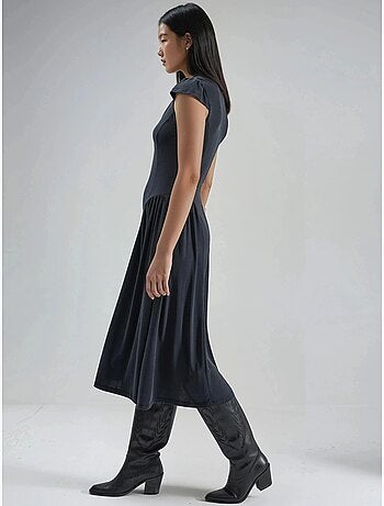 Vestido midi de malha com painéis busem