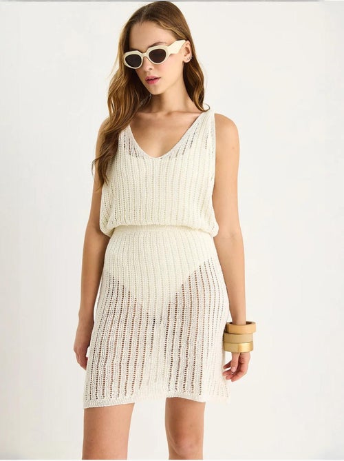 Vestido midi de malha texturada sem mangas com decote em v lucci - Kiabi Vestido midi de malha texturada sem mangas com decote em v lucci - Kiabi