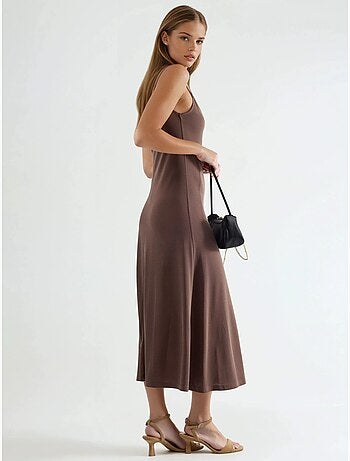 Vestido midi de modal com decote em v busem