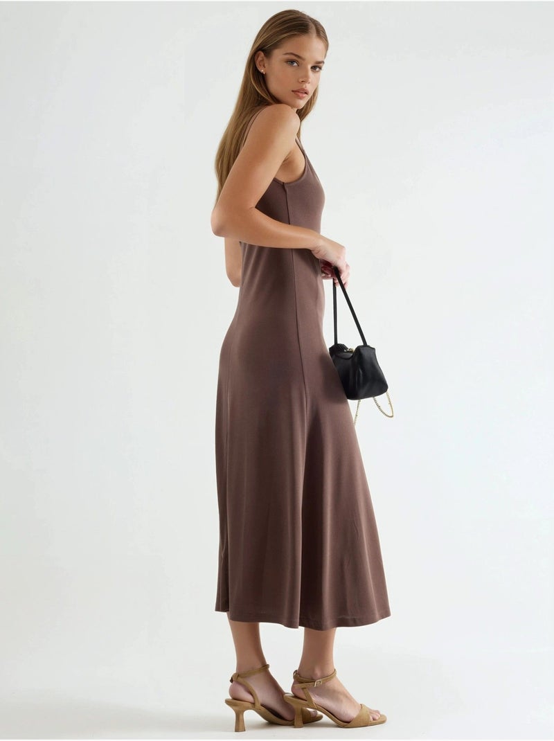 Vestido midi de modal com decote em v busem Castanho-claro - Kiabi