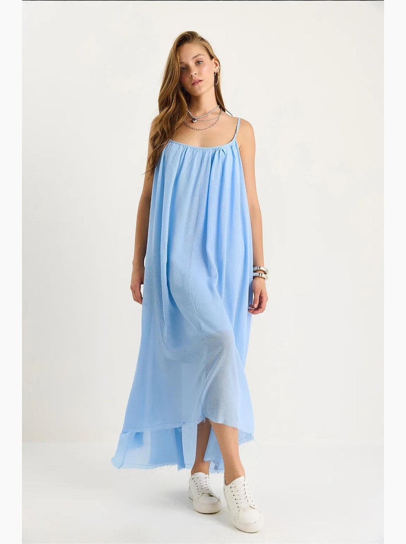 Vestido midi de musselina lisa com alças finas e bainha transparente lucci Azul-céu - Kiabi
