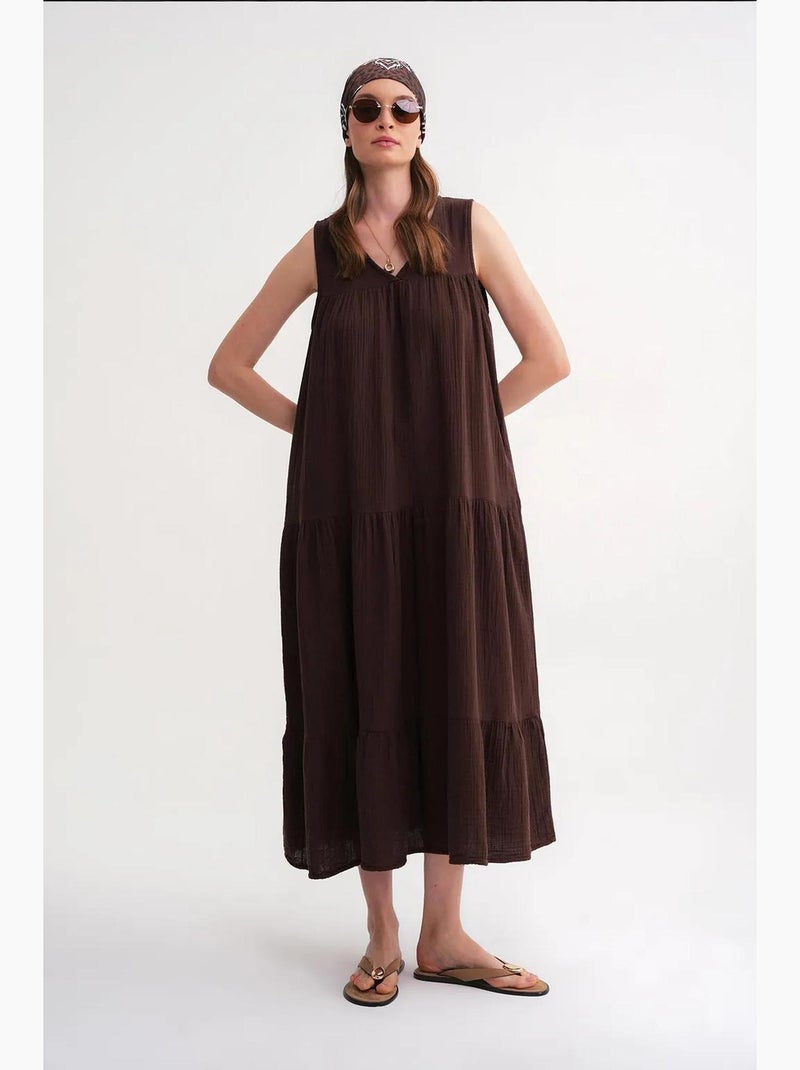 Vestido midi de musselina sem mangas com decote em v e bolsos mixray Castanho-escuro - Kiabi
