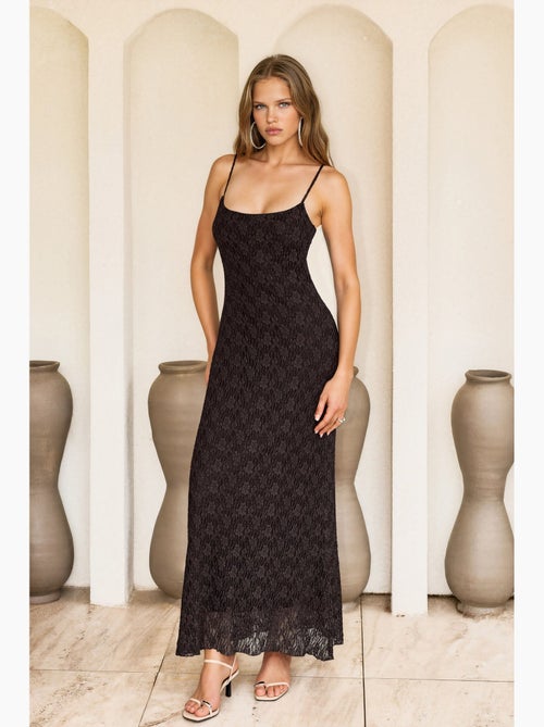 Vestido midi de renda com alças hiccup - Kiabi Vestido midi de renda com alças hiccup - Kiabi