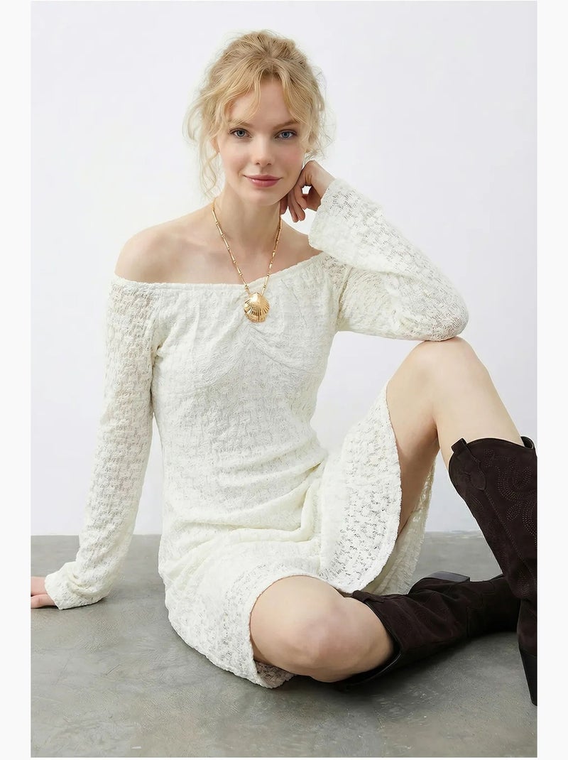 Vestido midi de renda com decote em bico lucci Branco - Kiabi