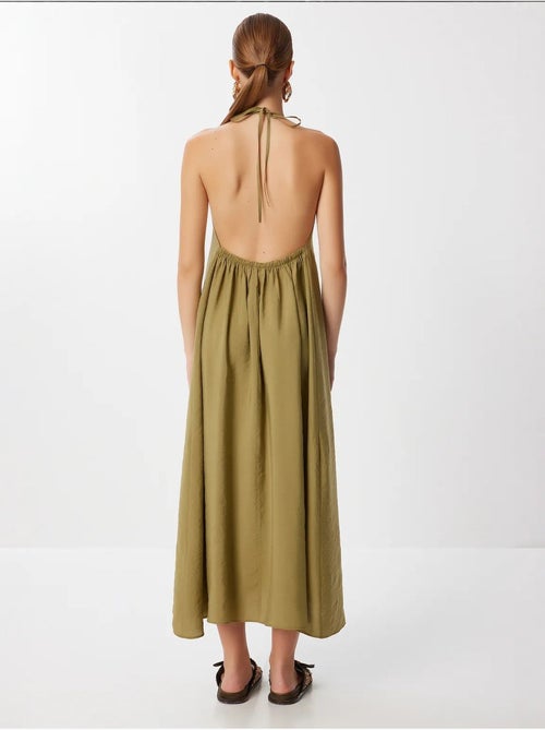 Vestido midi drapeado com decote halter istanbul - Kiabi Vestido midi drapeado com decote halter istanbul - Kiabi