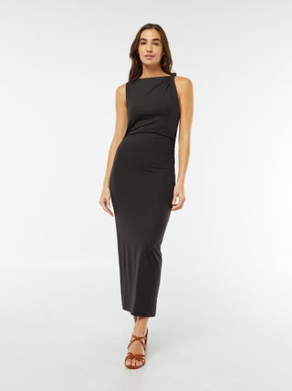 Vestido midi drapeado sem mangas