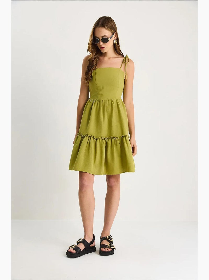 Vestido midi em a com decote quadrado e detalhe de vivo lucci Verde tília - Kiabi