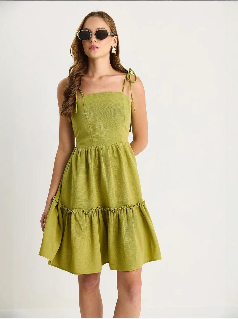 Vestido midi em a com decote quadrado e detalhe de vivo lucci Verde tília - Kiabi