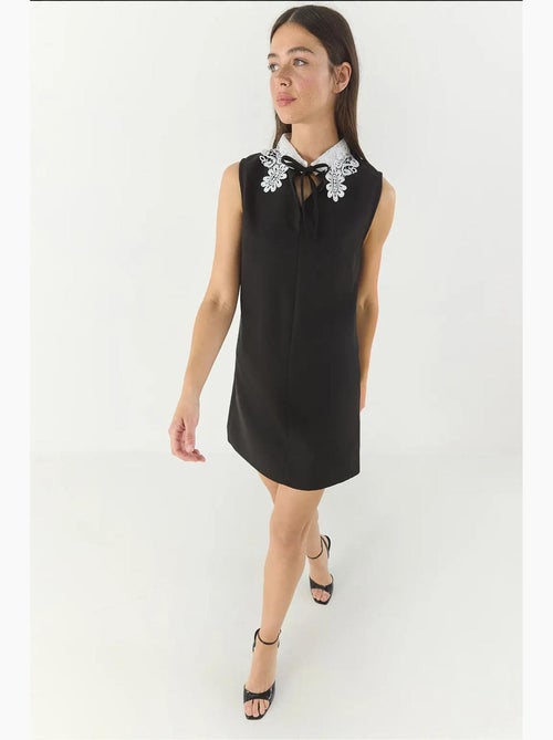 Vestido midi em crepe com fecho de botões lucci - Kiabi Vestido midi em crepe com fecho de botões lucci - Kiabi