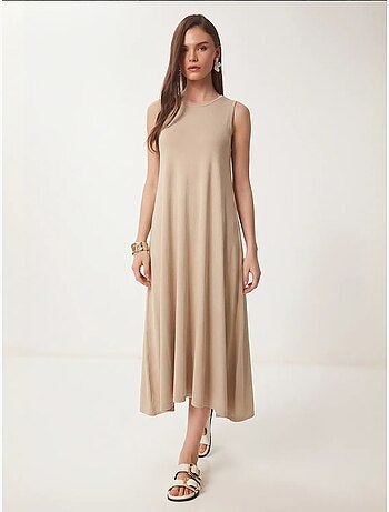 Vestido midi em linha a com bolso istanbul