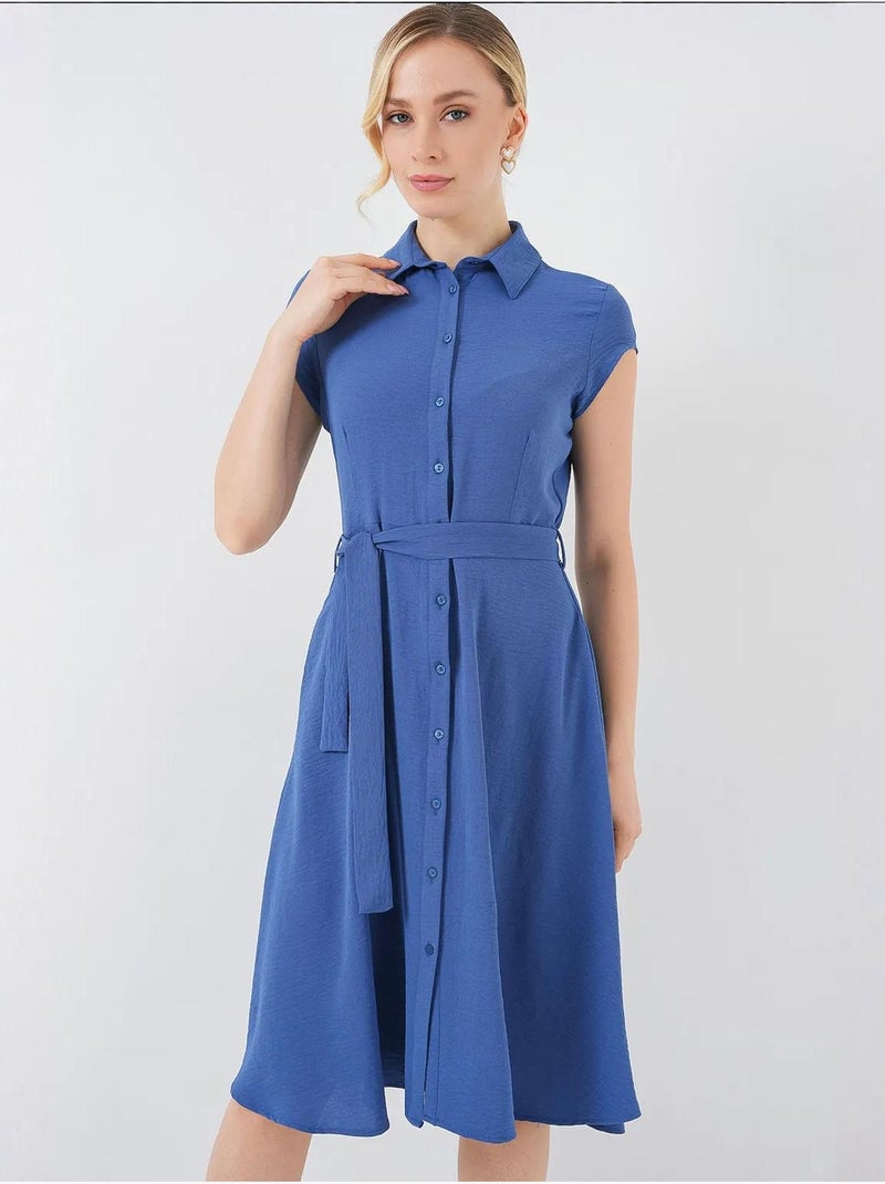 Vestido midi em linha a com colarinho de camisa, abotoamento e detalhe de viés bdart Azul-lago - Kiabi