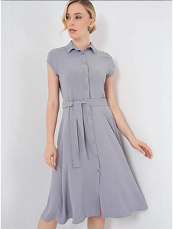 Vestido midi em linha a com colarinho de camisa, abotoamento e detalhe de viés bdart