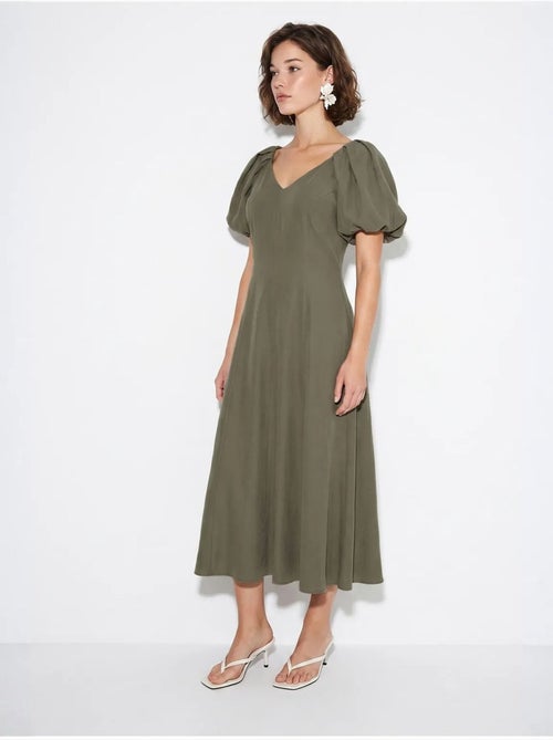 Vestido midi em linha a com decote em v e fecho de correr lucci - Kiabi