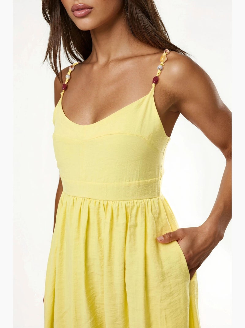 Vestido midi em linha a com detalhe de acessório busem Amarelo-limão - Kiabi