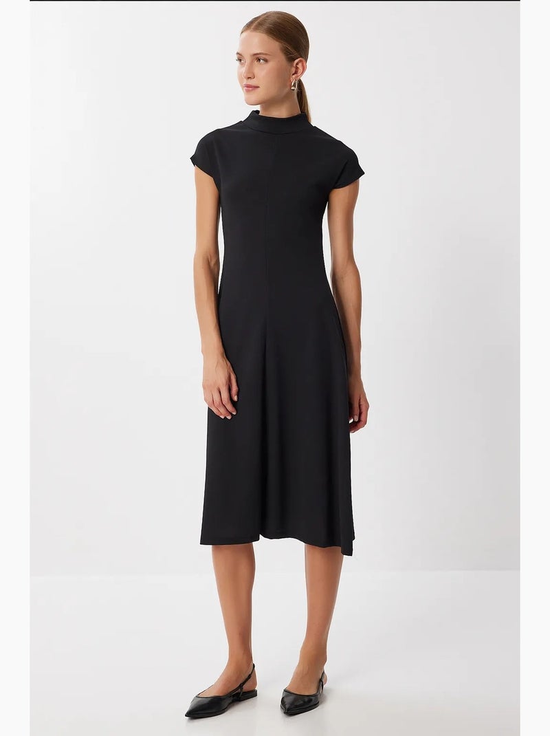 Vestido midi em linha a com meia gola alta istanbul Preto - Kiabi