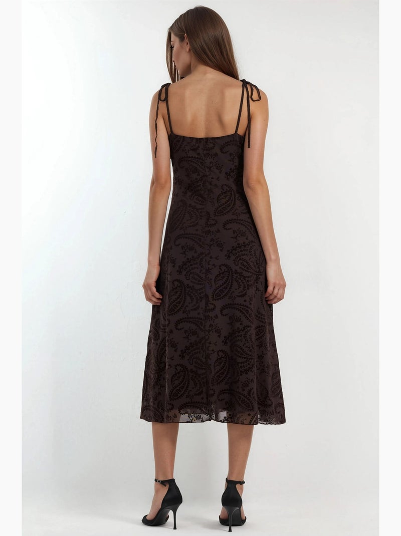 Vestido midi em tule floral de corte em a hiccup Castanho-chocolate - Kiabi