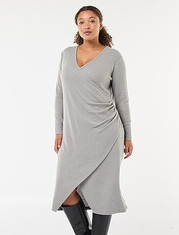 Vestido midi envelope em malha