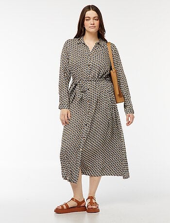 Vestido midi estampado cintado e com molas de pressão