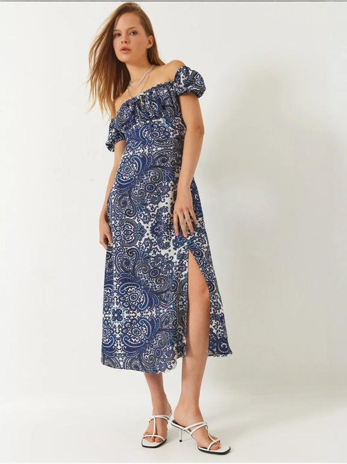 Vestido midi estampado com decote em v e racha lucci - Kiabi Vestido midi estampado com decote em v e racha lucci - Kiabi