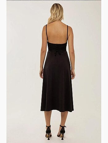 Vestido midi evasé com alças hiccup