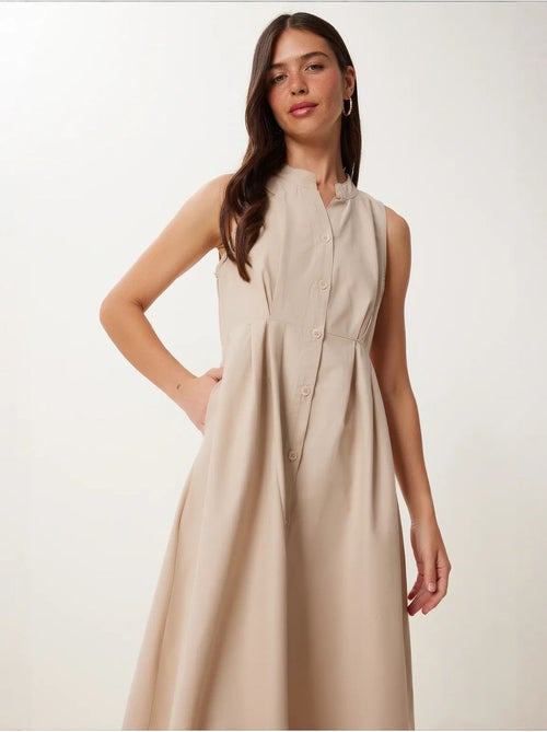 Vestido midi evasé sem mangas com gola mandarim istanbul - Kiabi Vestido midi evasé sem mangas com gola mandarim istanbul - Kiabi