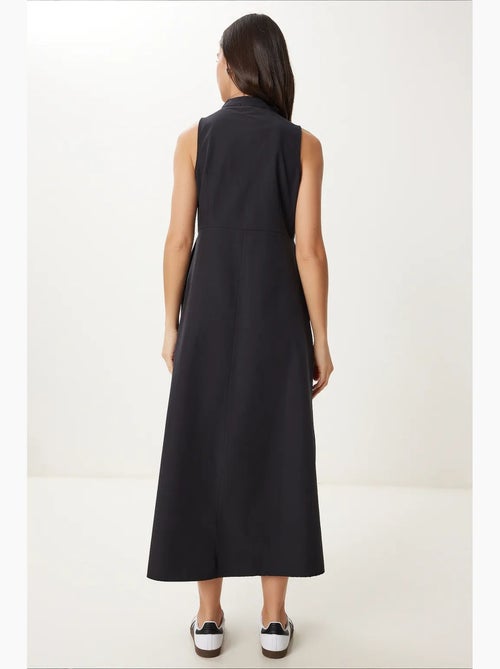 Vestido midi evasé sem mangas com gola mandarim istanbul - Kiabi Vestido midi evasé sem mangas com gola mandarim istanbul - Kiabi