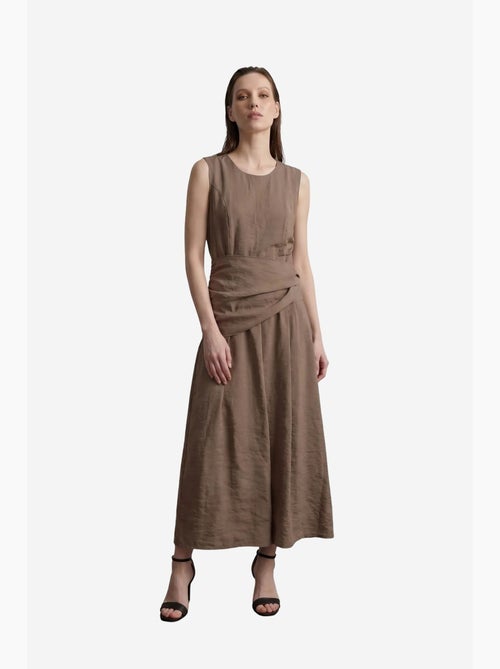 Vestido midi evasê sem mangas my fashion - Kiabi Vestido midi evasê sem mangas my fashion - Kiabi