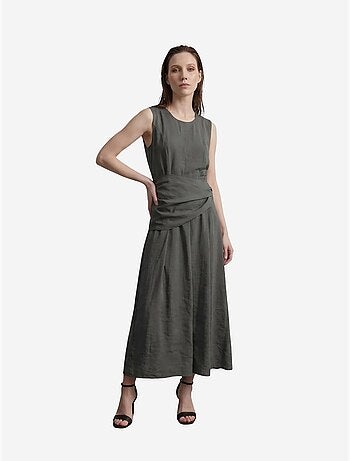 Vestido midi evasê sem mangas my fashion