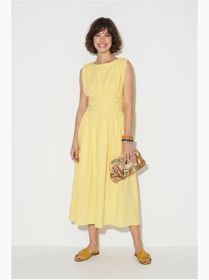 Vestido midi feminino sem mangas em linha a lucci Amarelo-limão - Kiabi