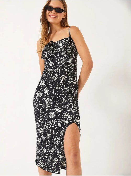 Vestido midi floral com decote quadrado lucci - Kiabi Vestido midi floral com decote quadrado lucci - Kiabi