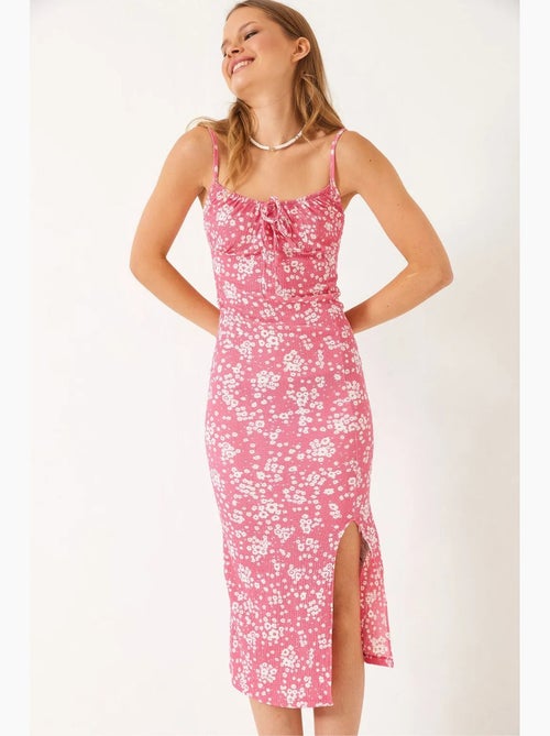 Vestido midi floral com decote quadrado lucci - Kiabi Vestido midi floral com decote quadrado lucci - Kiabi