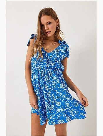 Vestido midi floral com folhos lucci