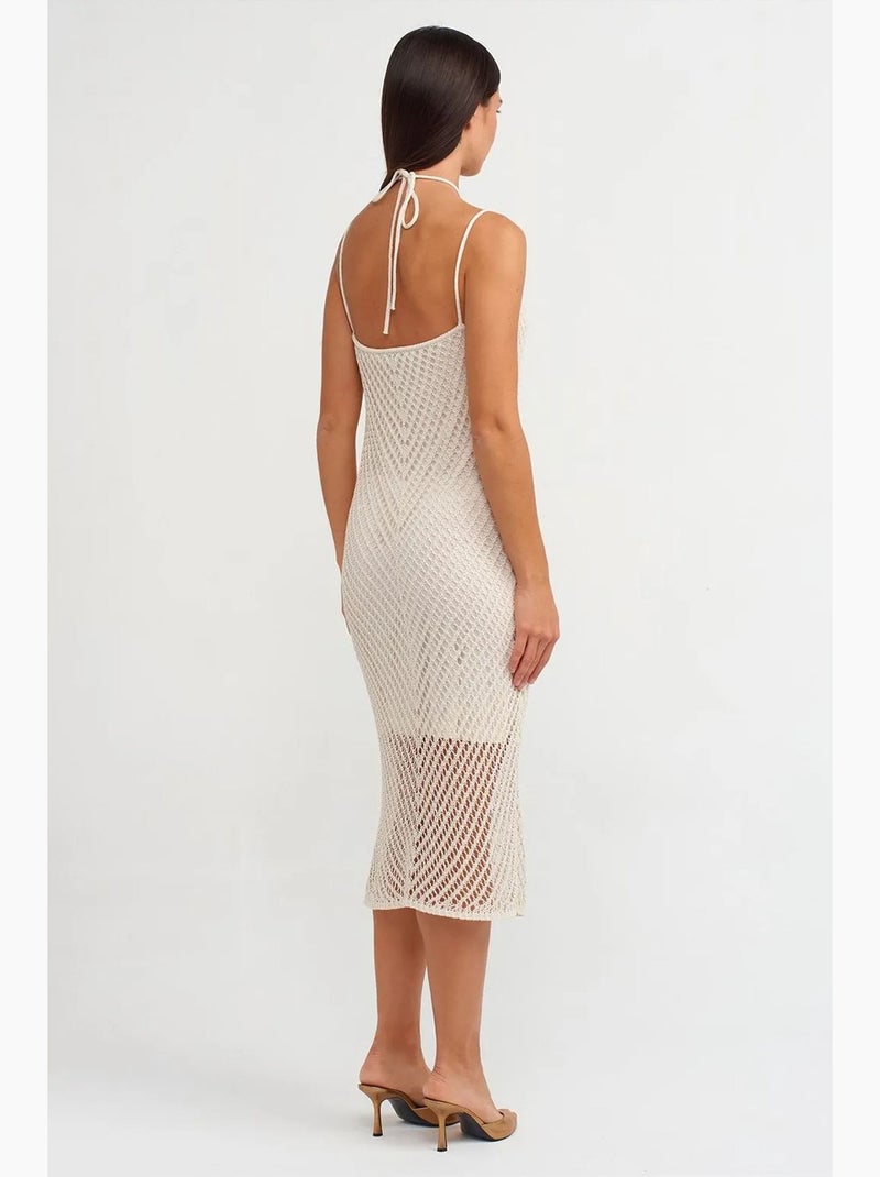 Vestido midi halter texturizado com recorte dilvin Creme - Kiabi