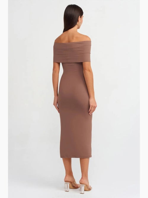 Vestido midi justo com decote barco dilvin - Kiabi Vestido midi justo com decote barco dilvin - Kiabi