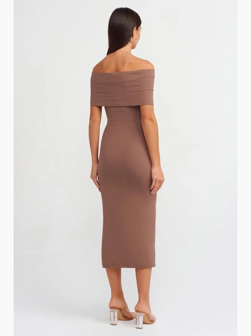 Vestido midi justo com decote barco dilvin Toupe - Kiabi