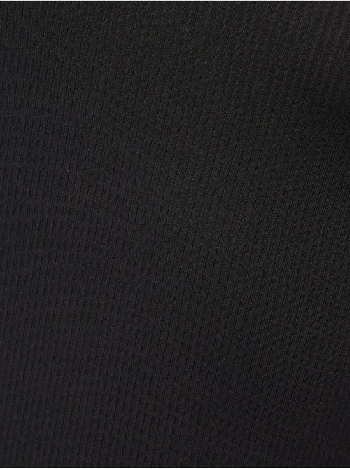 Vestido midi justo com decote em V e alças finas - Kiabi Vestido midi justo com decote em V e alças finas - Kiabi