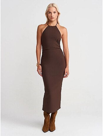 Vestido midi justo com decote halter dilvin