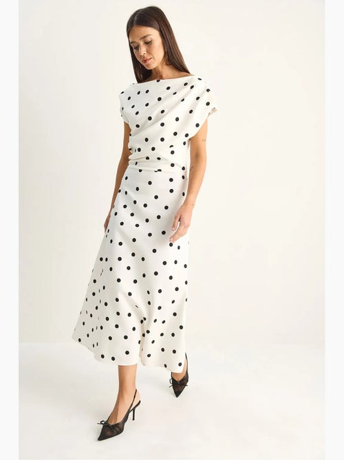 Vestido midi justo de bolinhas lucci - Kiabi Vestido midi justo de bolinhas lucci - Kiabi