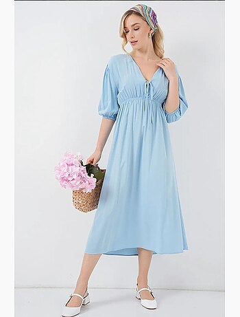 Vestido midi justo em a com decote em v e detalhe de vivo bdart