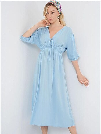 Vestido midi justo em a com decote em v e detalhe de vivo bdart