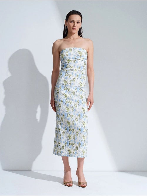 Vestido midi justo floral sem alças dilvin - Kiabi Vestido midi justo floral sem alças dilvin - Kiabi
