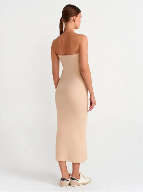 Vestido midi justo sem alças dilvin - Kiabi Vestido midi justo sem alças dilvin - Kiabi