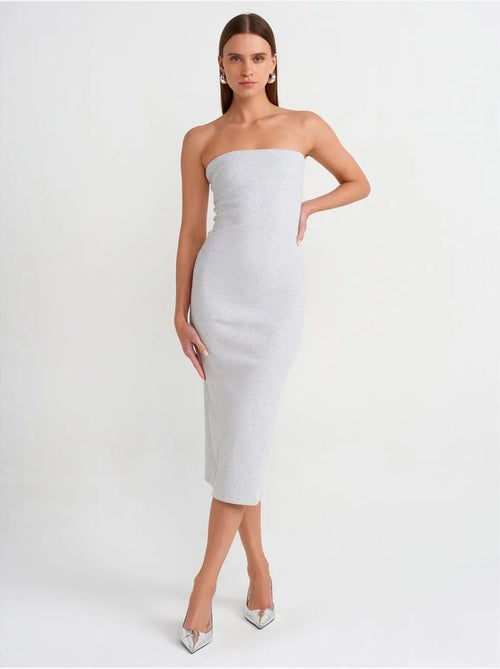 Vestido midi justo sem alças dilvin - Kiabi Vestido midi justo sem alças dilvin - Kiabi