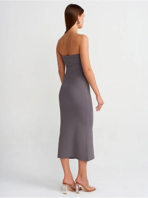 Vestido midi justo sem alças dilvin - Kiabi Vestido midi justo sem alças dilvin - Kiabi
