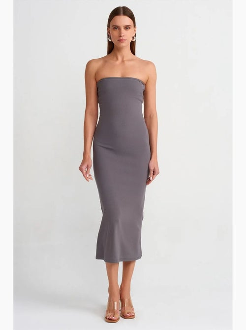 Vestido midi justo sem alças dilvin - Kiabi Vestido midi justo sem alças dilvin - Kiabi